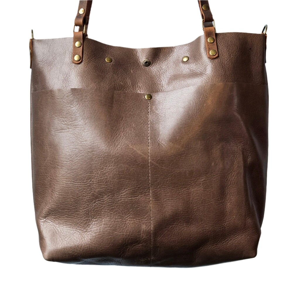 Handmade Classic Leather Tote Bag * Medium Snap Top Closure * Gray multi-pocket
